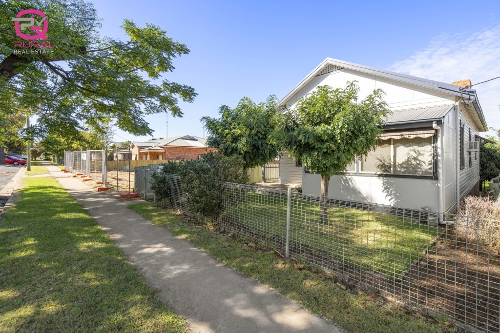 28 King Street, Narrandera NSW 2700 - photo 5