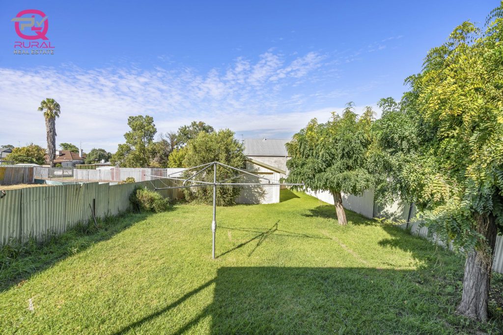 28 King Street, Narrandera NSW 2700 - photo 6