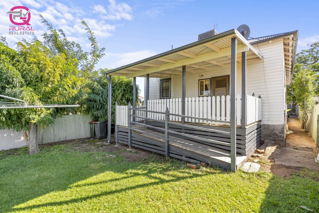 28 King Street, Narrandera NSW 2700 - photo 7