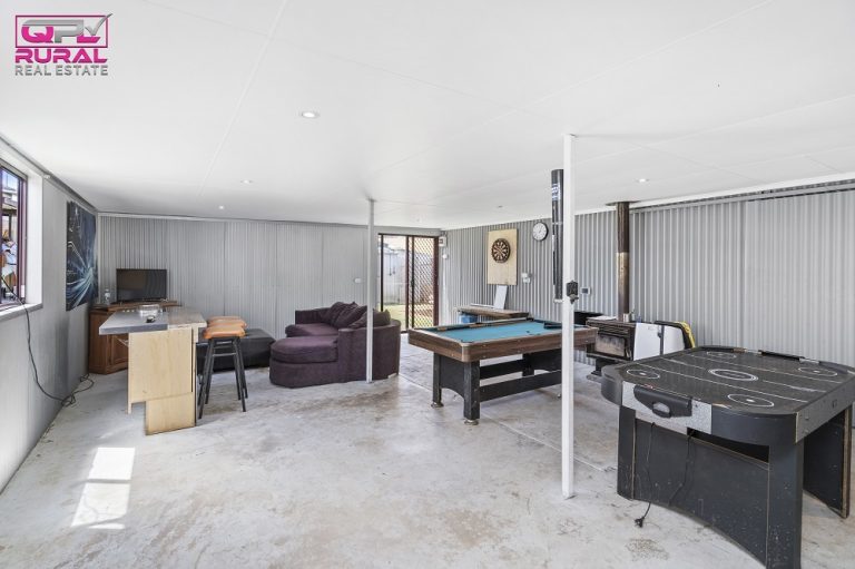 25 Banksia Avenue, Leeton NSW 2705 - photo 13