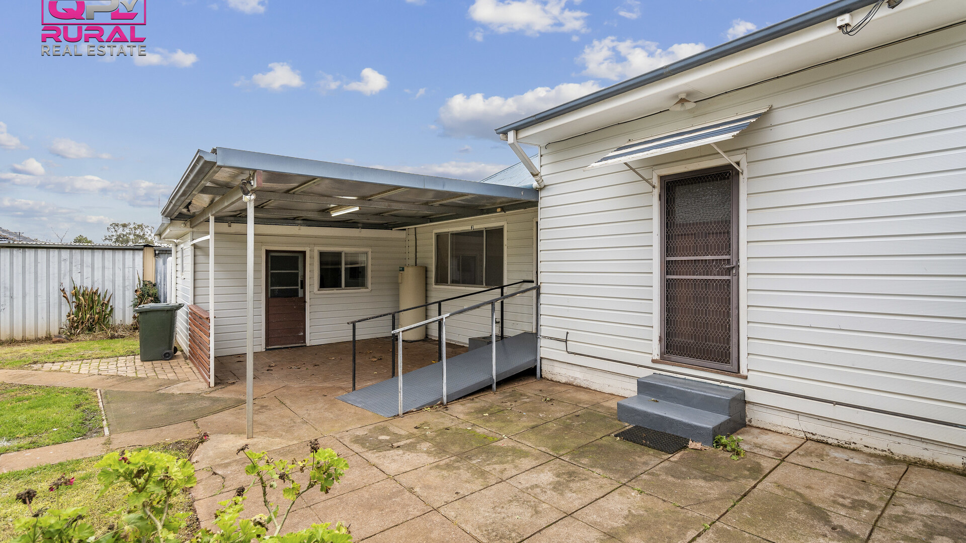 138 Kitchener Road, Temora NSW 2666 - photo 14