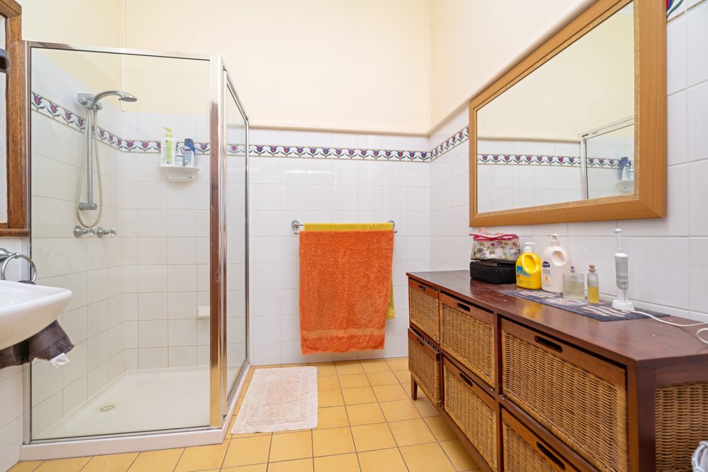 33 Audley Street, Narrandera NSW 2700 - photo 8