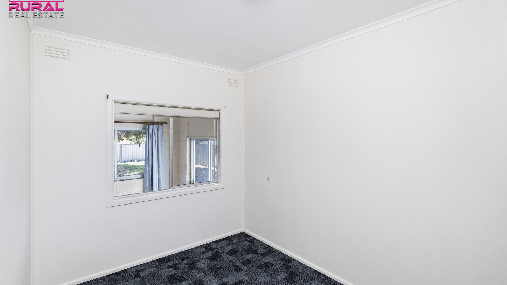 41 Gossamer Street, Leeton NSW 2705 - photo 8