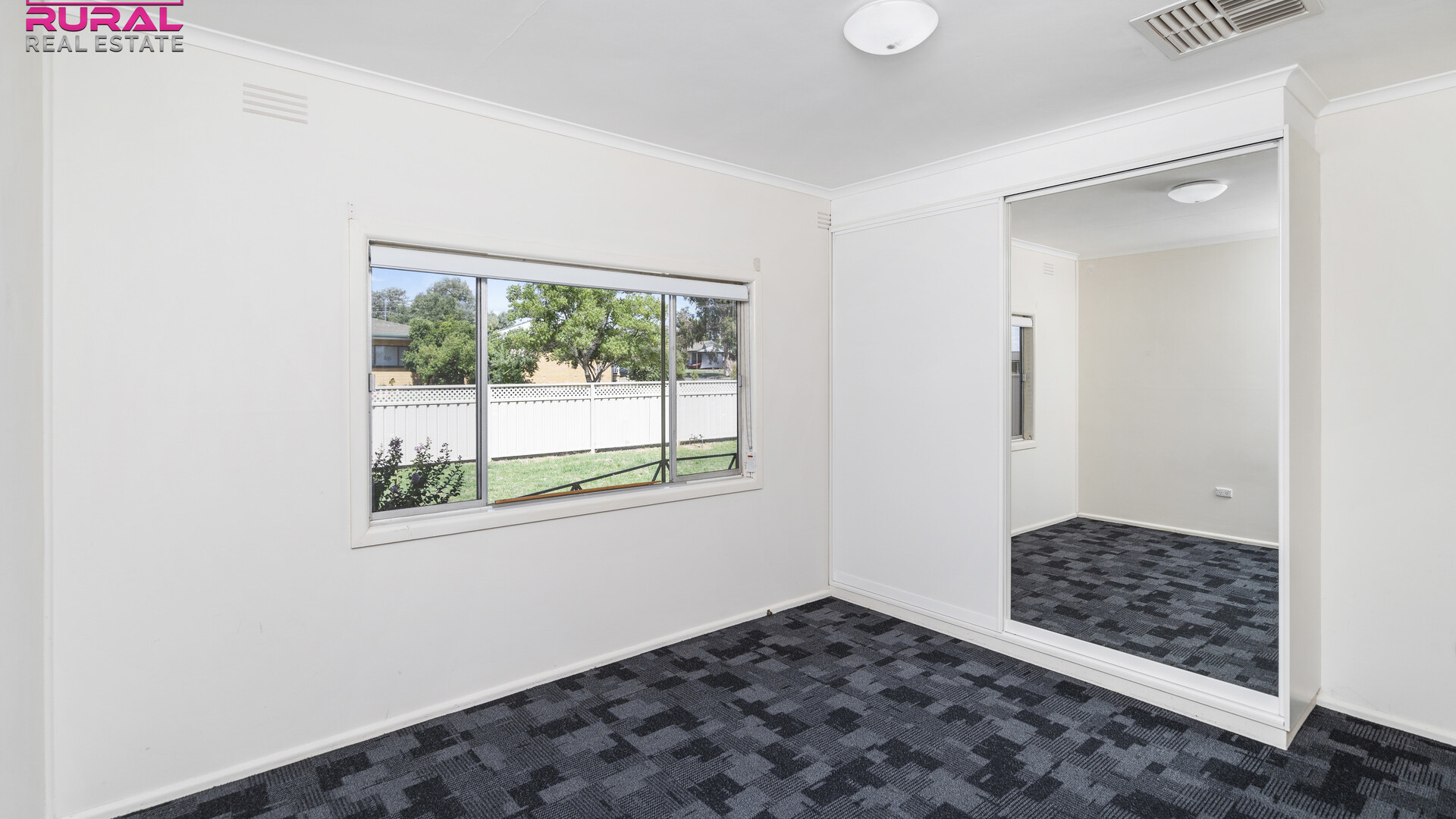 41 Gossamer Street, Leeton NSW 2705 - photo 10