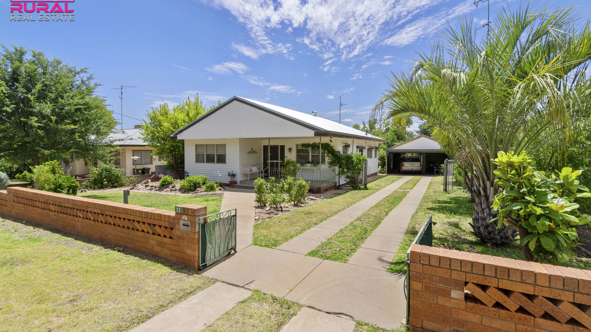 11 Larmer Street, Narrandera NSW 2700 - photo 2