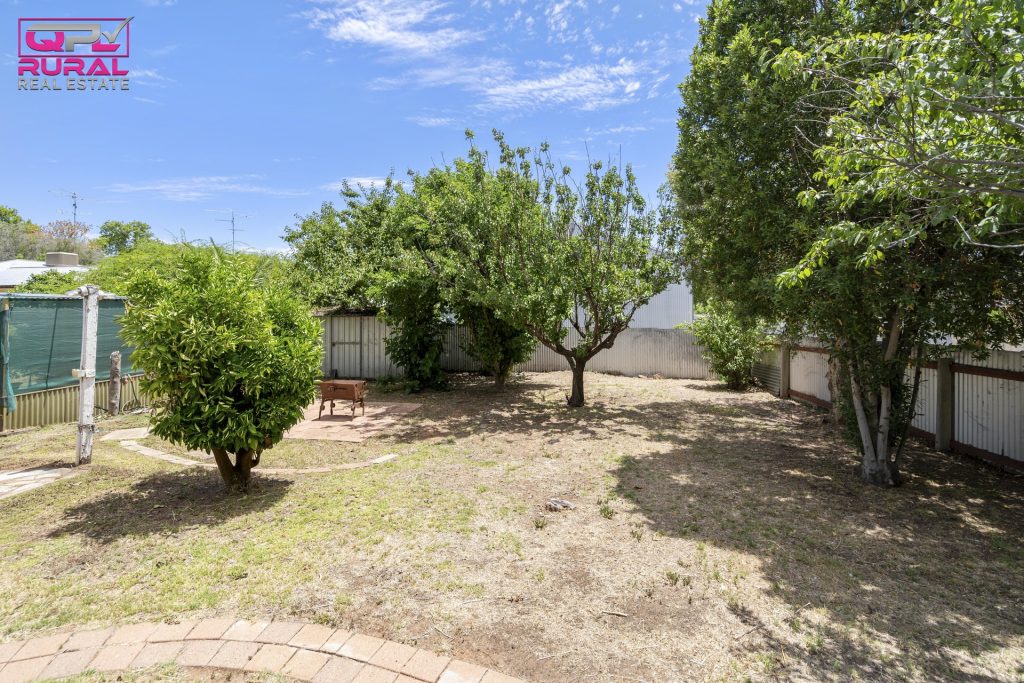 11 Larmer Street, Narrandera NSW 2700 - photo 22