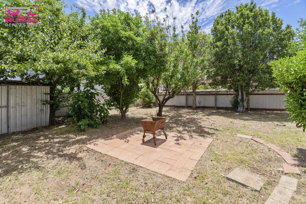 11 Larmer Street, Narrandera NSW 2700 - photo 24