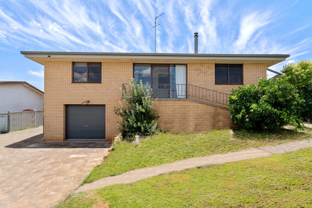 186 Loftus Street, Temora NSW 2666 - photo 19