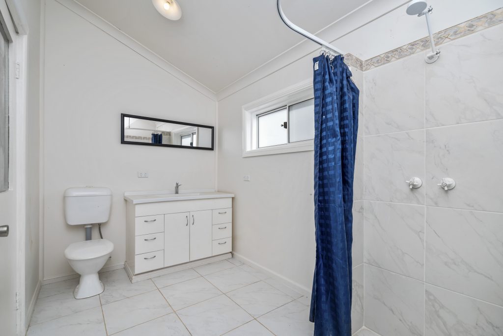 225 McNeil Road, Leeton NSW 2705 - photo 17