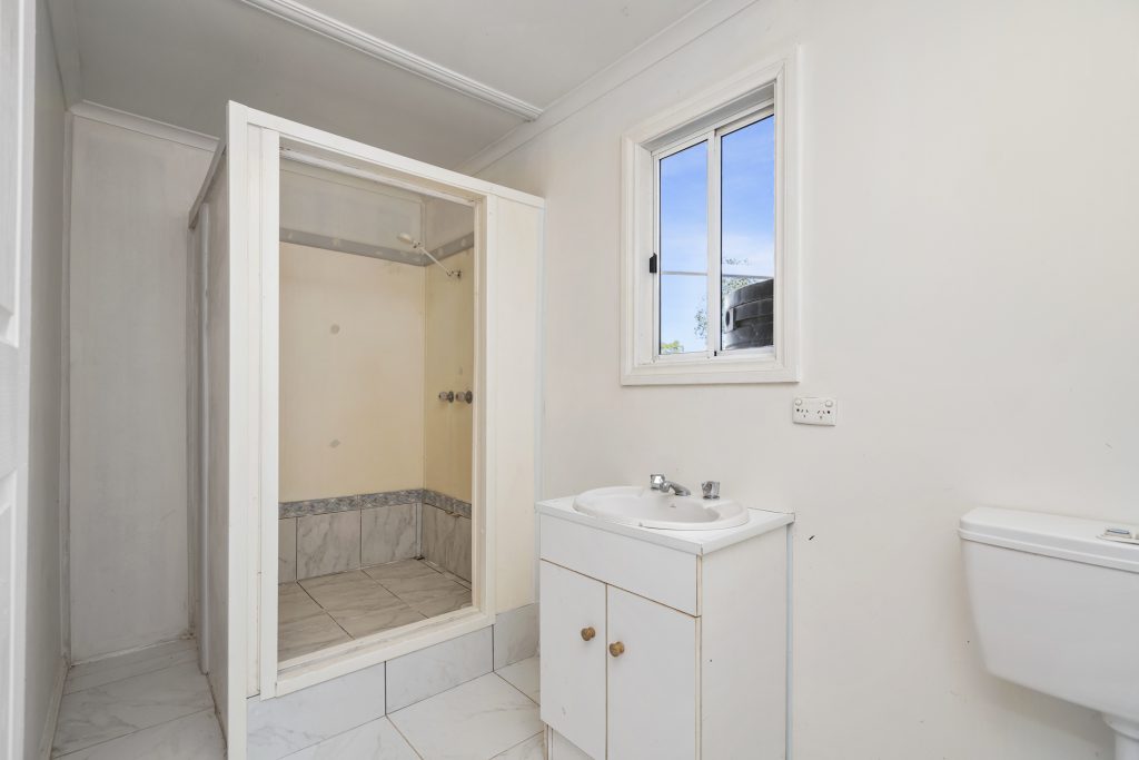 225 McNeil Road, Leeton NSW 2705 - photo 22