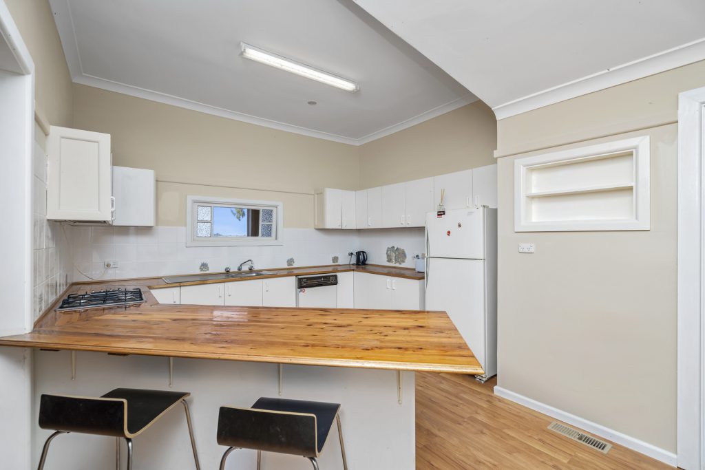225 McNeil Road, Leeton NSW 2705 - photo 5
