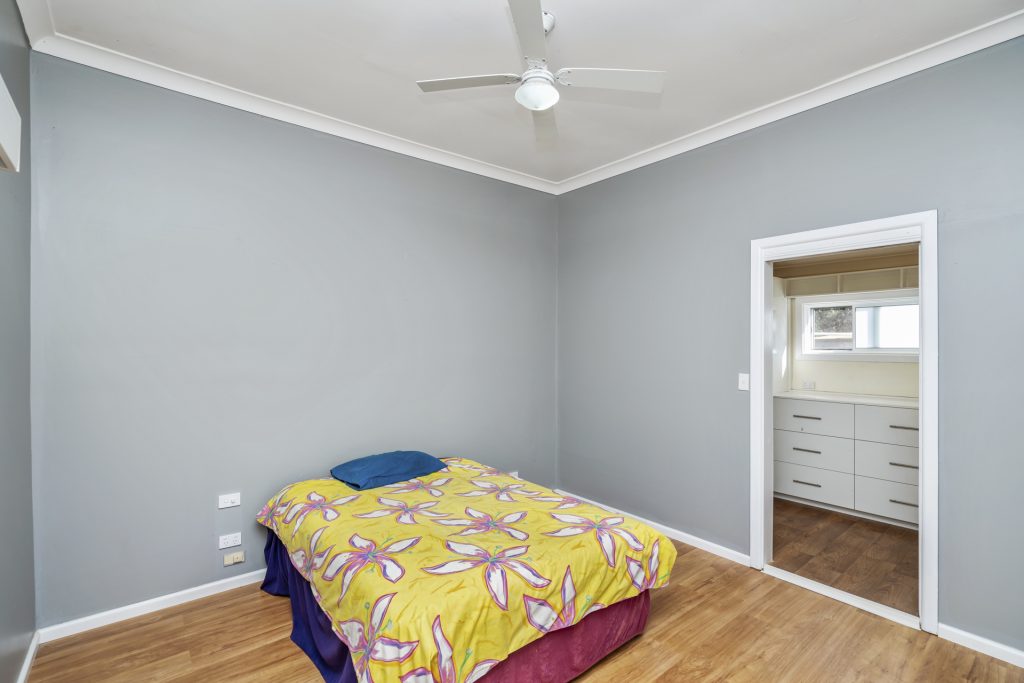 225 McNeil Road, Leeton NSW 2705 - photo 9