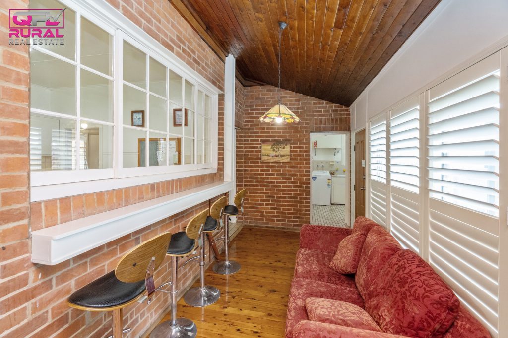 27 Twynam Street, Narrandera NSW 2700 - photo 9