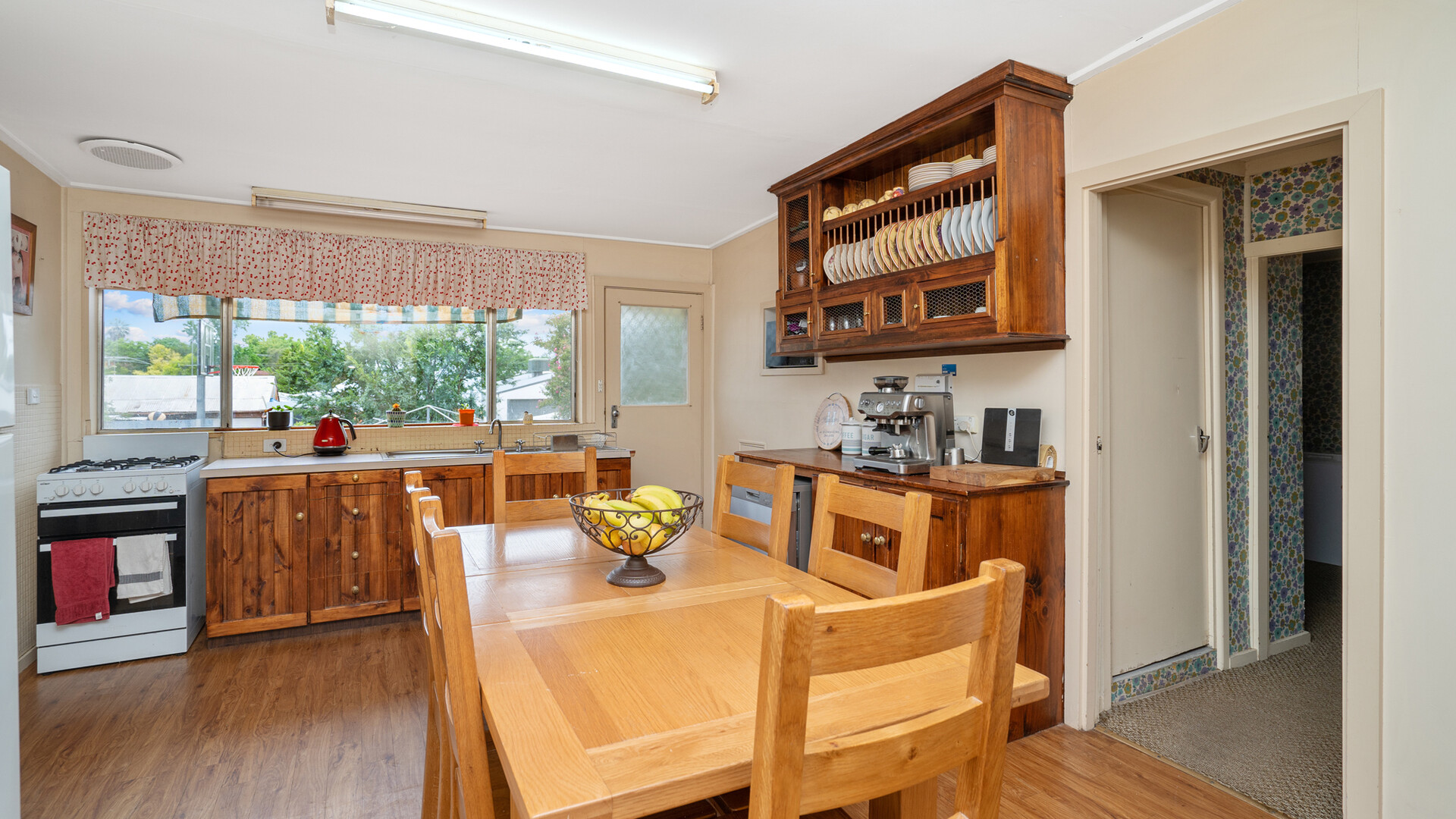 113 Larmer Street, Narrandera NSW 2700 - photo 4