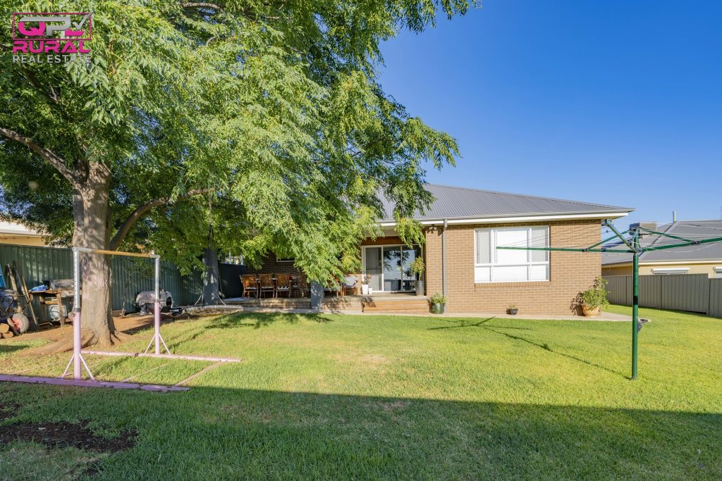 9 Joffre Street, Temora NSW 2666 - photo 28