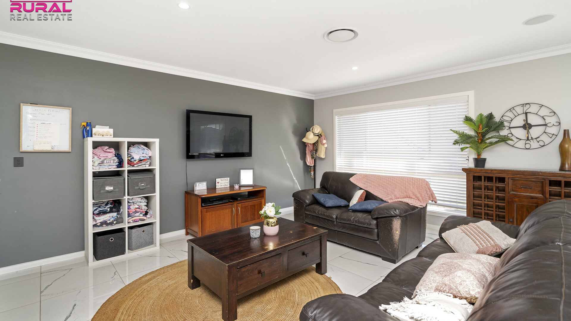 9 Joffre Street, Temora NSW 2666 - photo 10