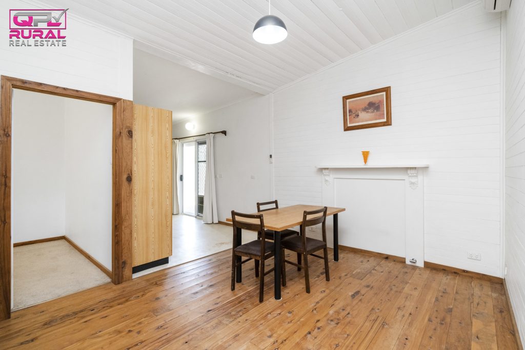 33 Arthur Street, Narrandera NSW 2700 - photo 5