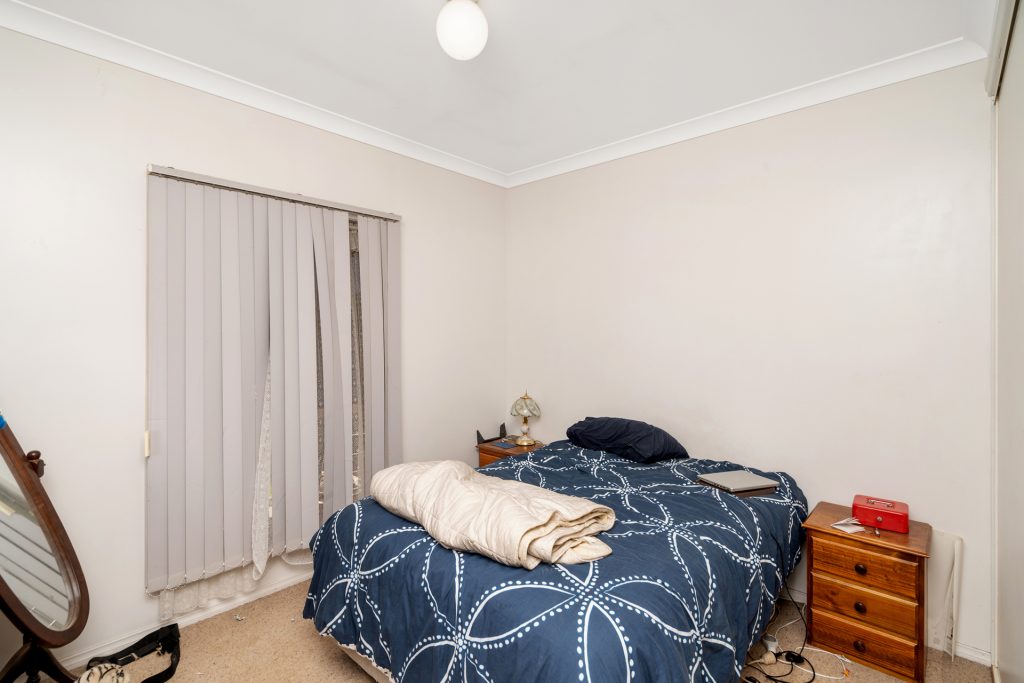142 Larmer Street, Narrandera NSW 2700 - photo 8