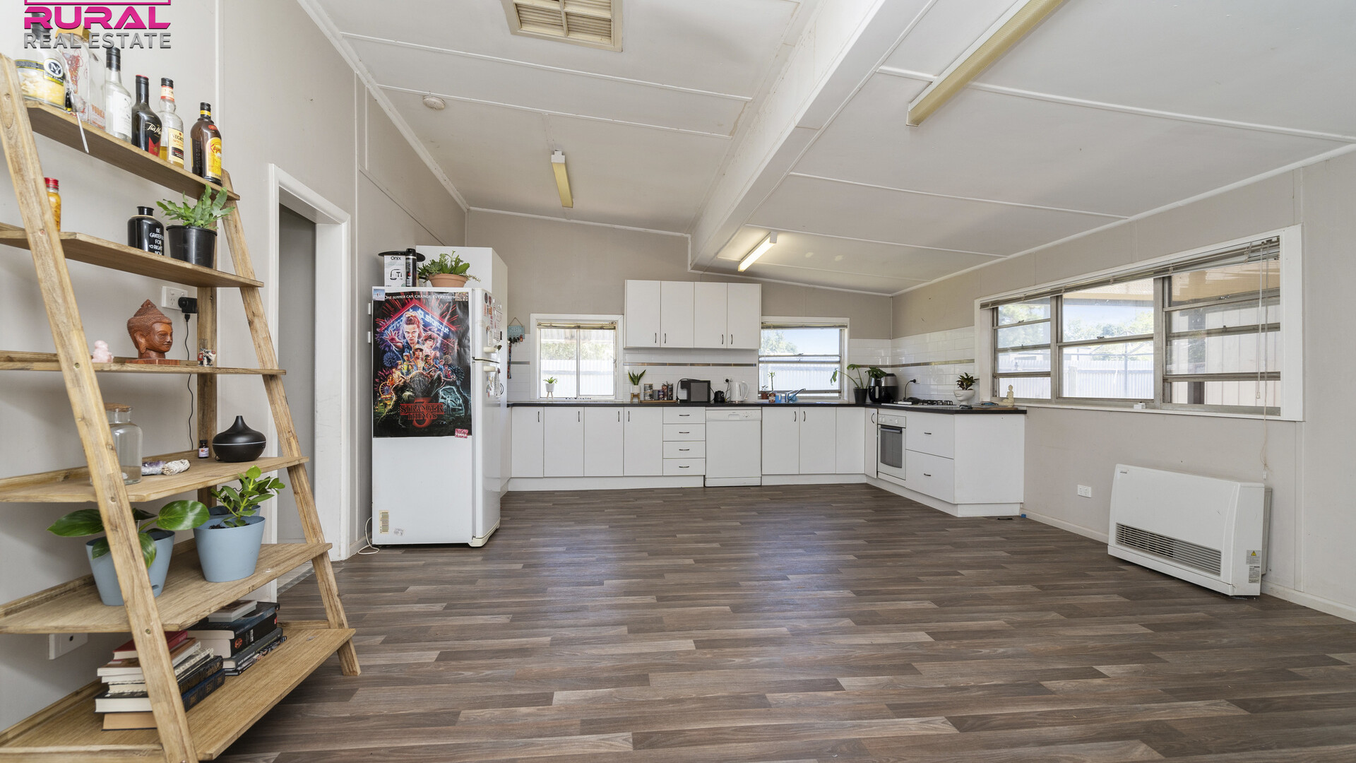 19 Chantilly Street, Narrandera NSW 2700 - photo 3