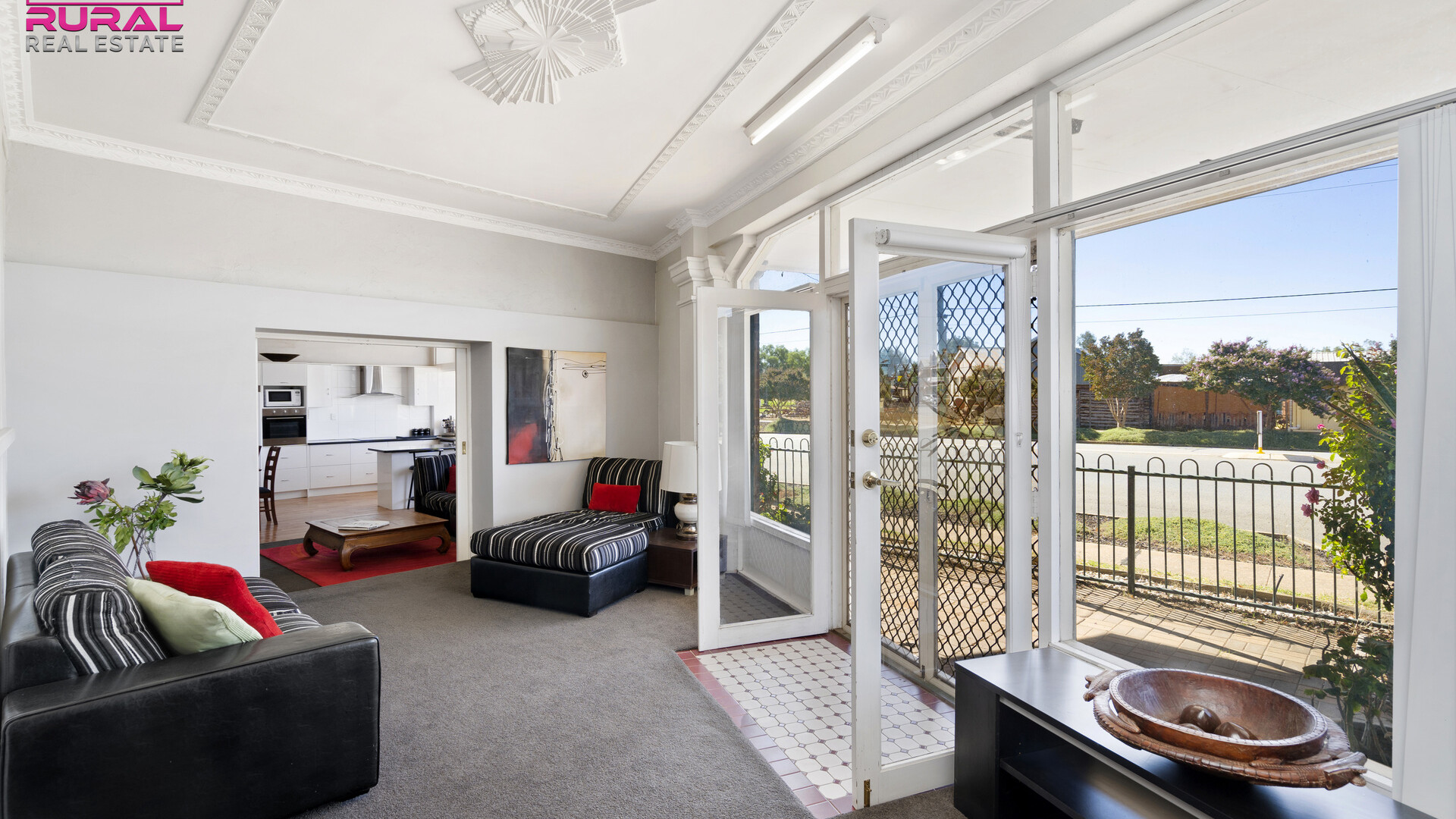 158 Green Street, Lockhart NSW 2656 - photo 2