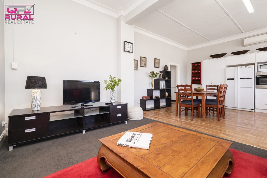 158 Green Street, Lockhart NSW 2656 - photo 15