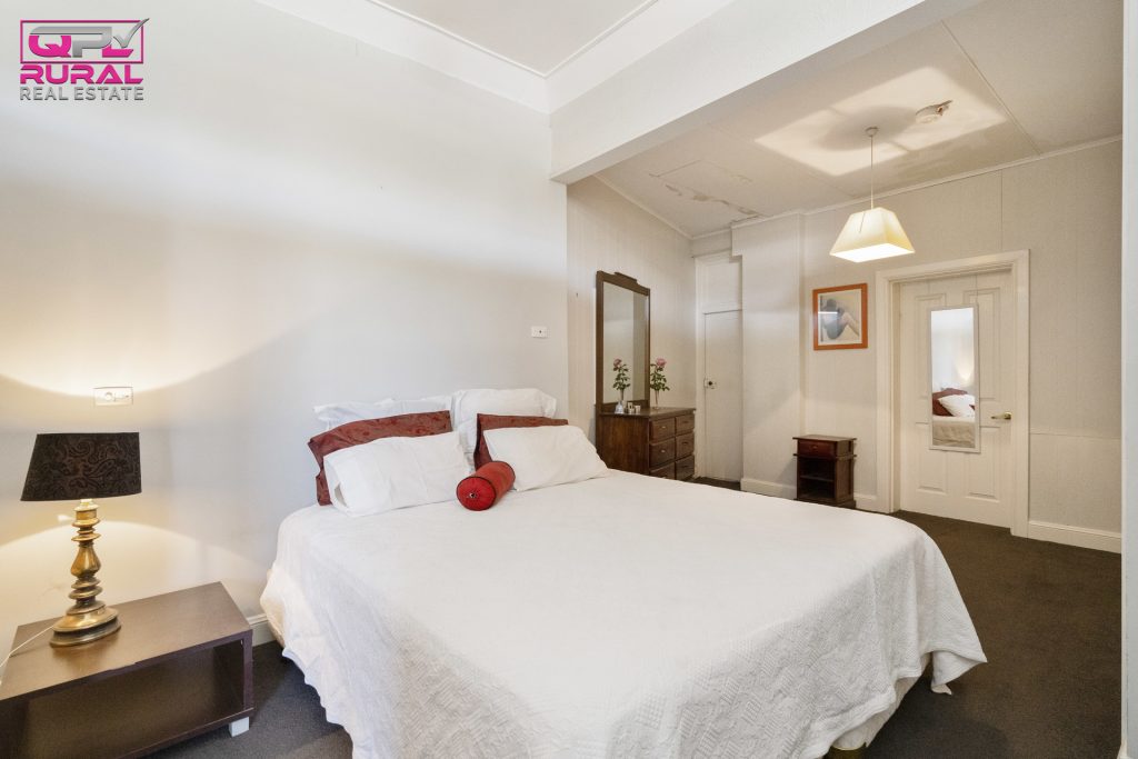 158 Green Street, Lockhart NSW 2656 - photo 19