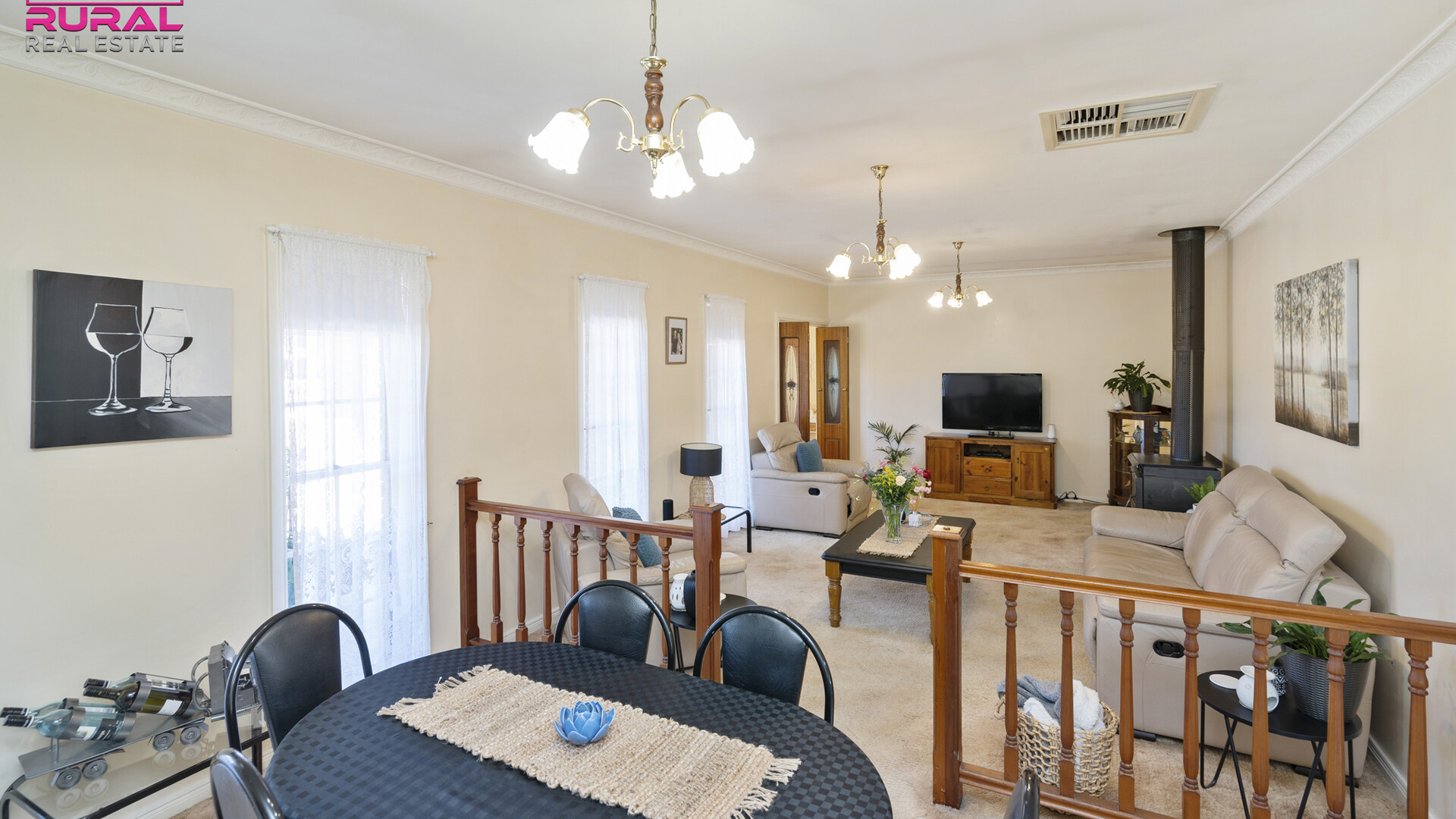 8 Argyle Street, Leeton NSW 2705 - photo 11