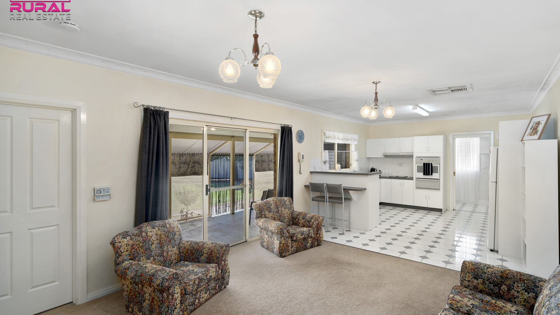 8 Argyle Street, Leeton NSW 2705 - photo 6