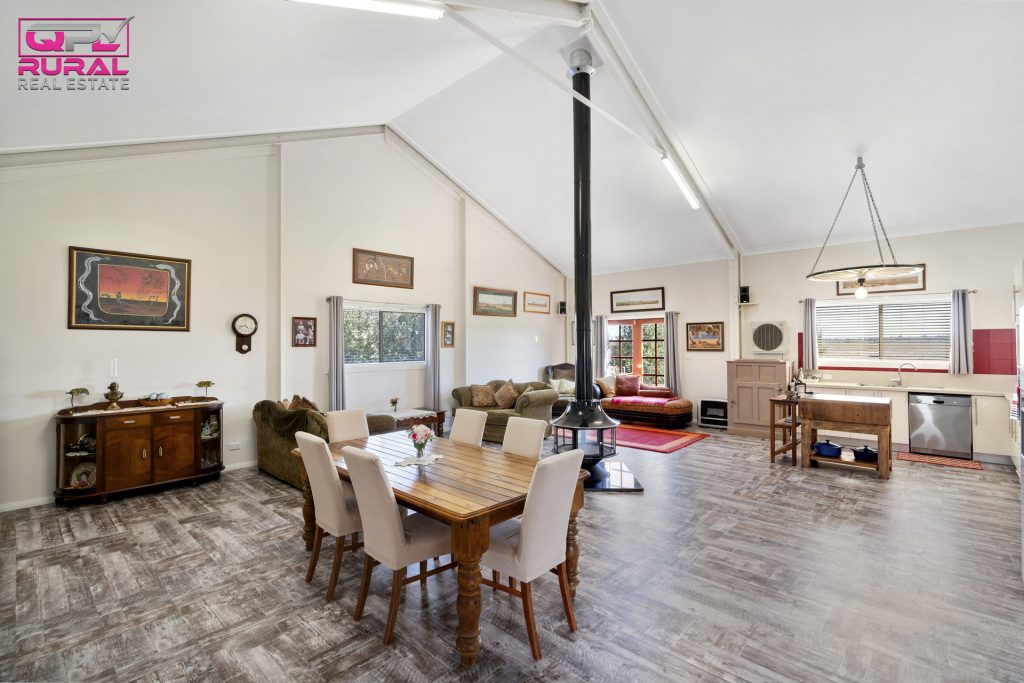 568 Hooey Road, Leeton NSW 2705 - photo 2