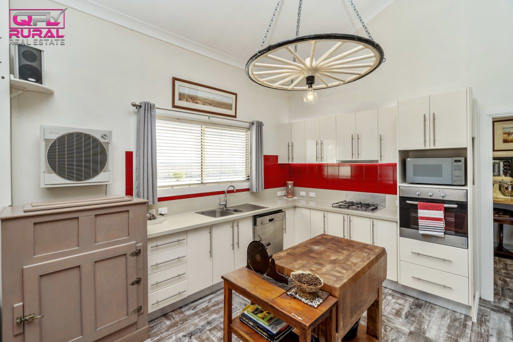 568 Hooey Road, Leeton NSW 2705 - photo 17