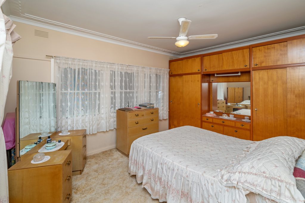 21 Dalgetty Street, Narrandera NSW 2700 - photo 7