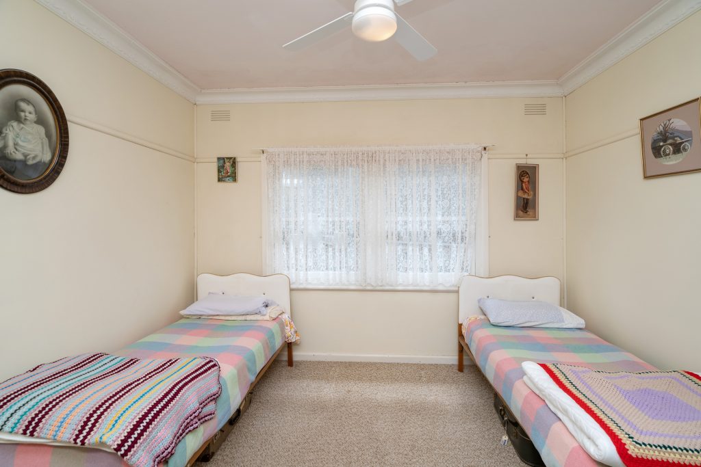 21 Dalgetty Street, Narrandera NSW 2700 - photo 9