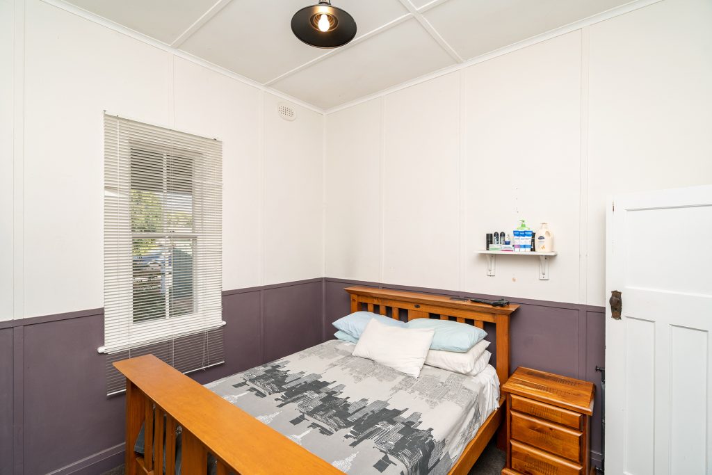 19 Victoria Avenue, Narrandera NSW 2700 - photo 7