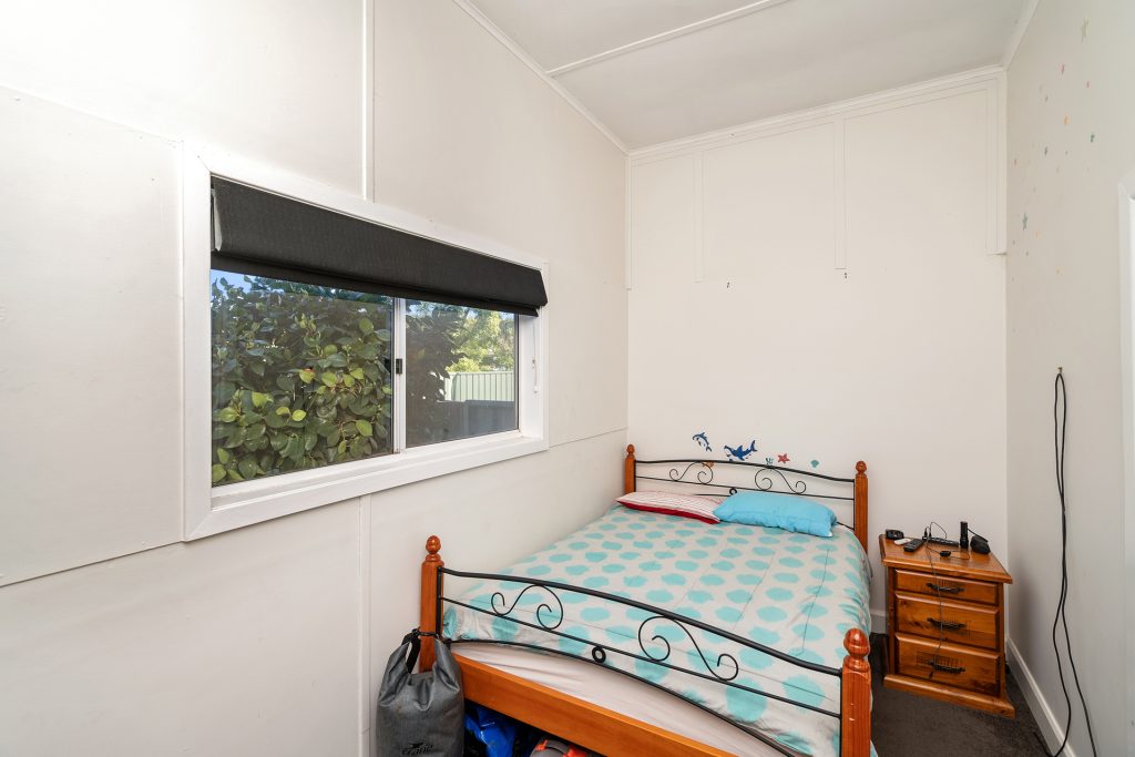 19 Victoria Avenue, Narrandera NSW 2700 - photo 8
