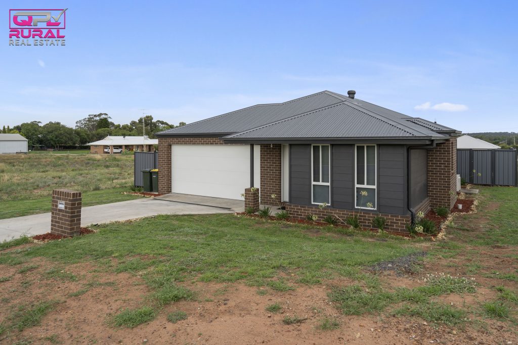1 Lettie Street, Narrandera NSW 2700 - McGrath Riverina