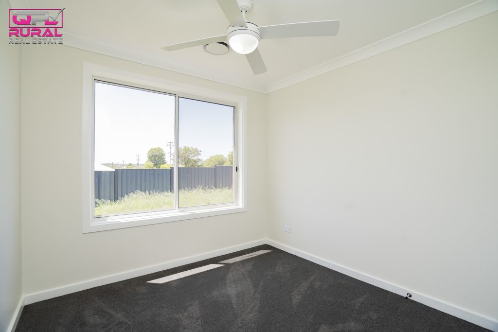 1 Lettie Street, Narrandera NSW 2700 - photo 5