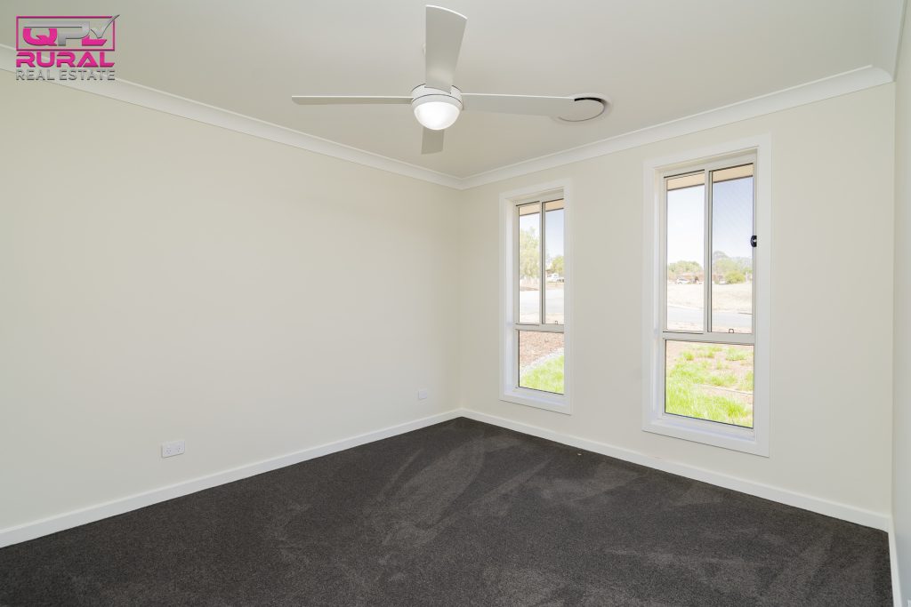 1 Lettie Street, Narrandera NSW 2700 - photo 7