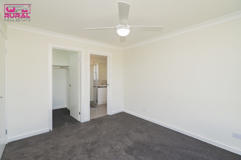 1 Lettie Street, Narrandera NSW 2700 - photo 8