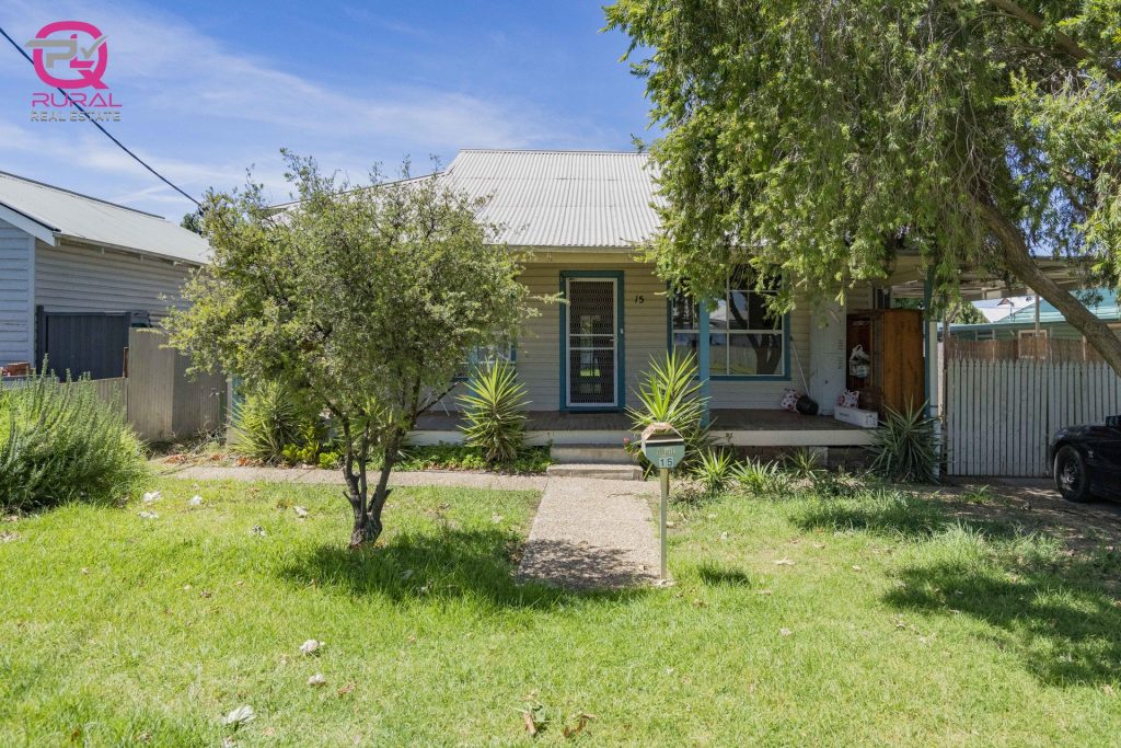 15 Arthur Street, Narrandera NSW 2700 - photo 3