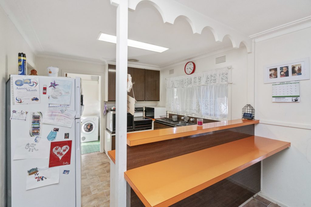 2 Shady Street, Narrandera NSW 2700 - photo 5