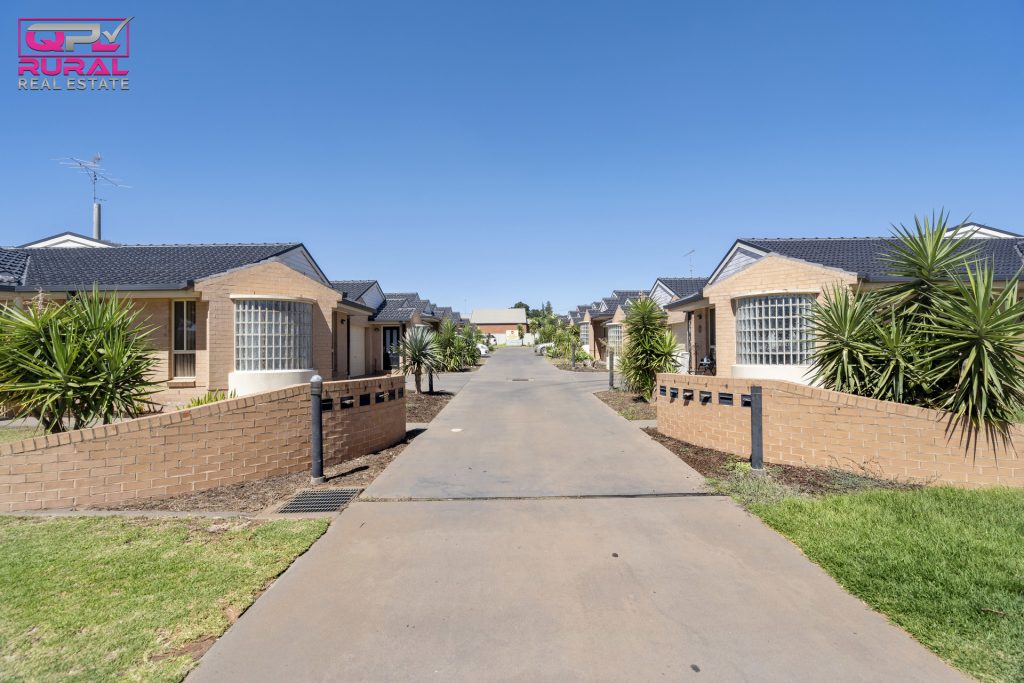 5/185 Palm Avenue, Leeton NSW 2705 - photo 2