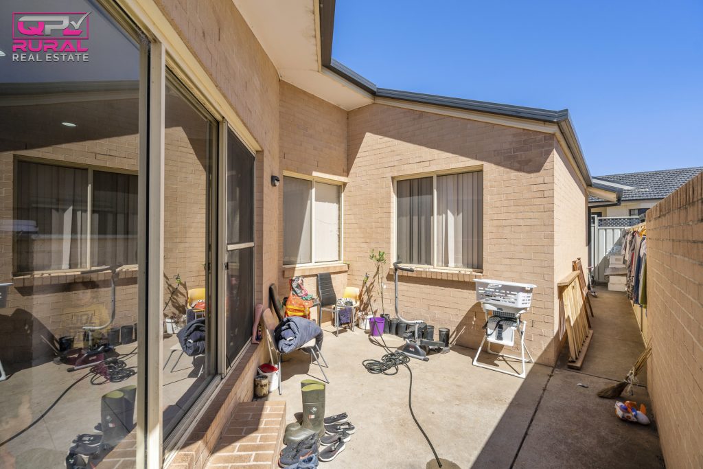 5/185 Palm Avenue, Leeton NSW 2705 - photo 12