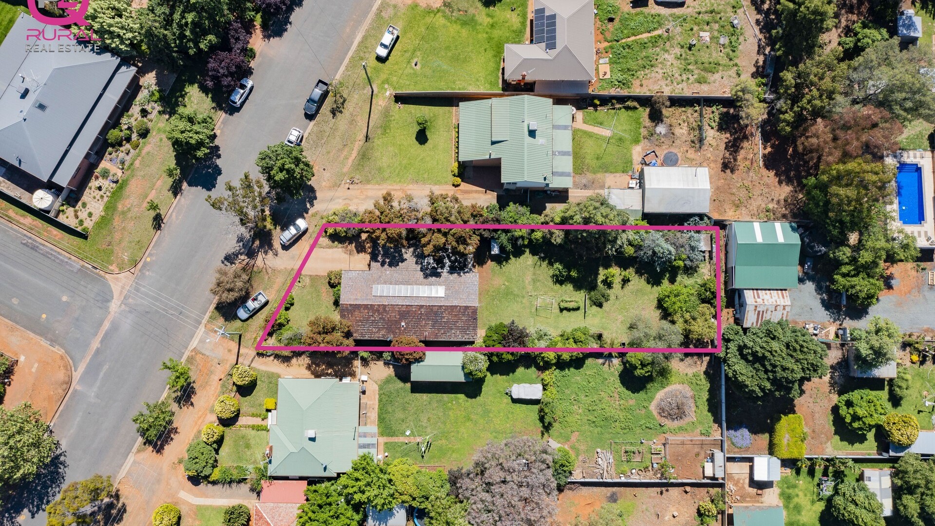 144 Kitchener Road, Temora NSW 2666 - photo 2