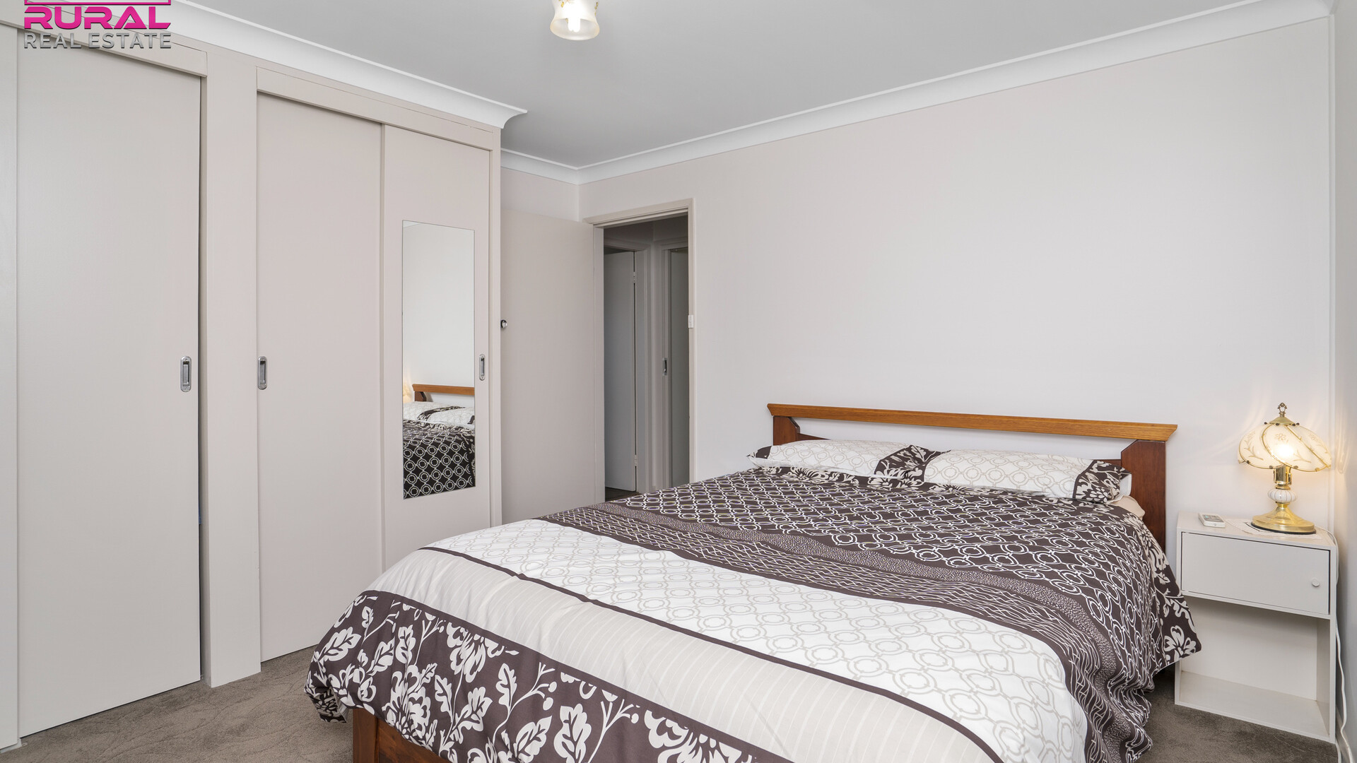 122 Camp Street, Temora NSW 2666 - photo 12