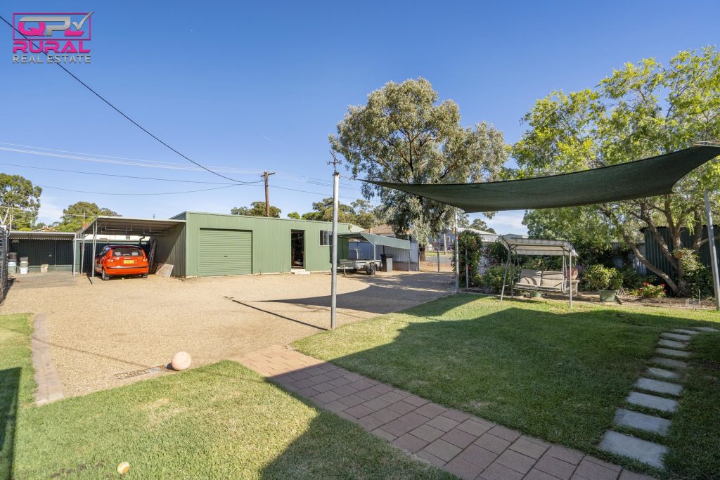 122 Camp Street, Temora NSW 2666 - photo 24