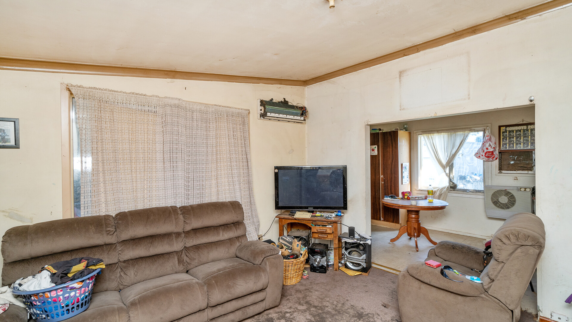 77 Dalgetty Street, Narrandera NSW 2700 - photo 6