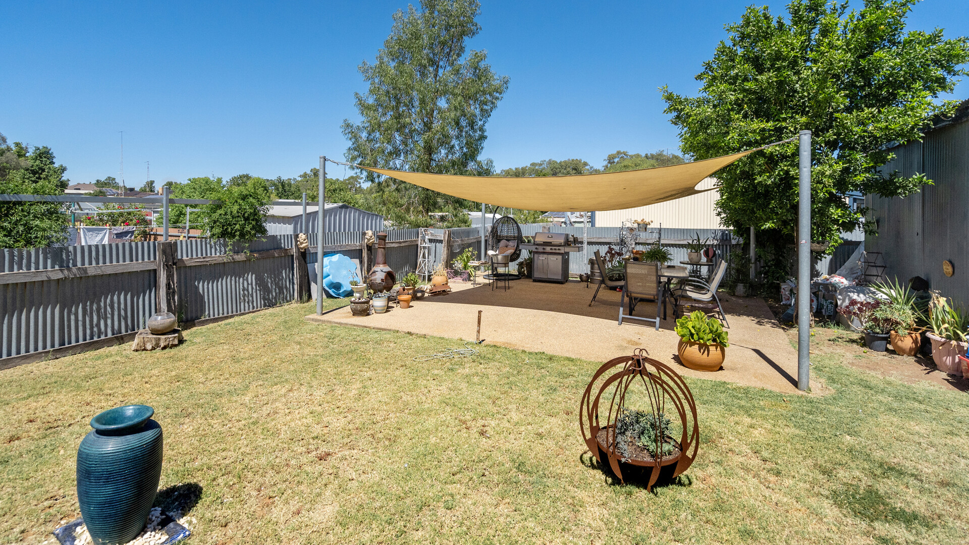 92 Twynam Street, Narrandera NSW 2700 - photo 11