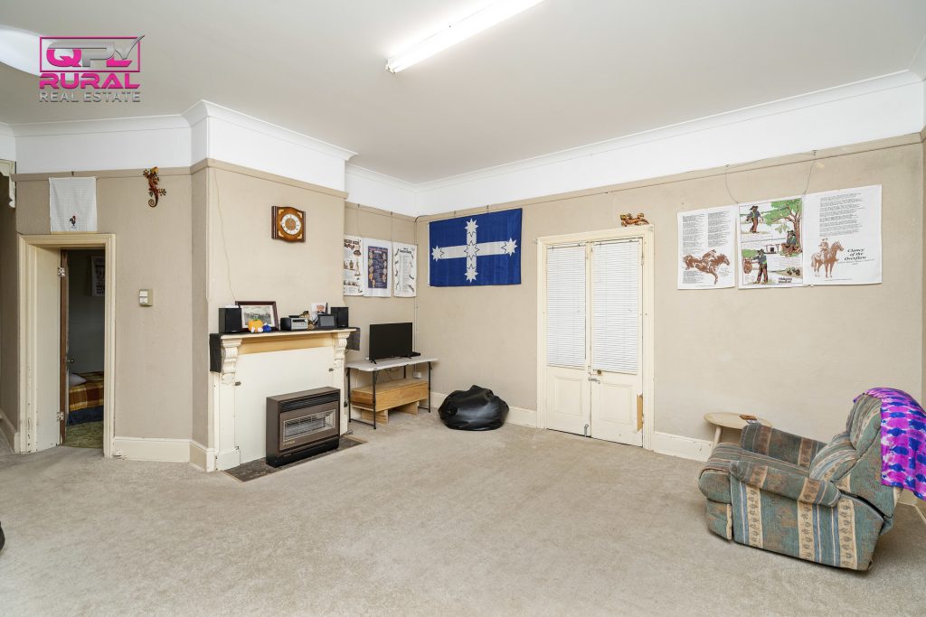 90-96 Larmer Street, Narrandera NSW 2700 - photo 11