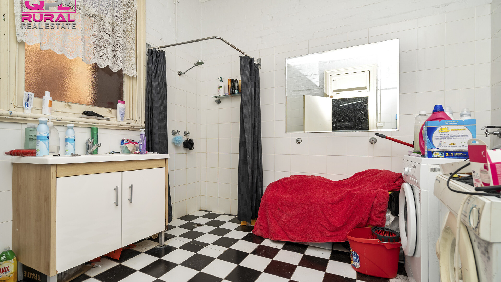 90-96 Larmer Street, Narrandera NSW 2700 - photo 17