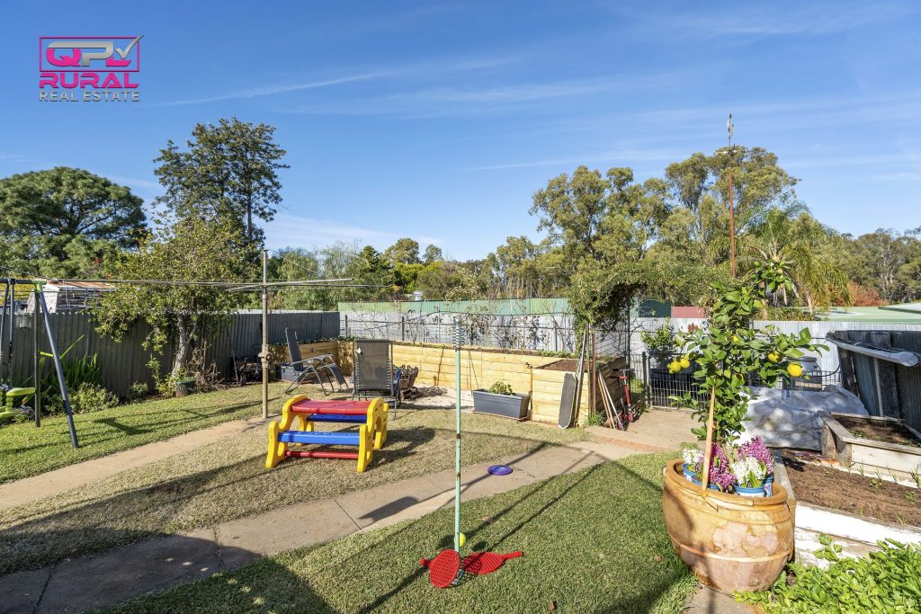 90-96 Larmer Street, Narrandera NSW 2700 - photo 21